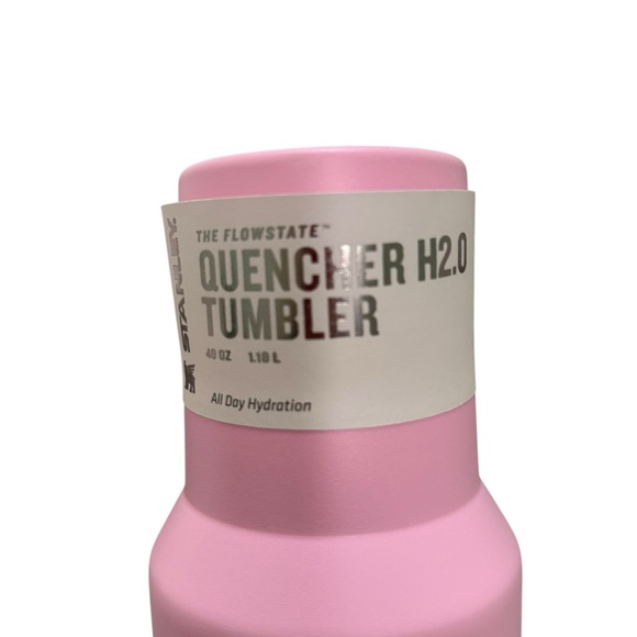 NWT Stanley GOAT MESSI X STANLEY Pink Quencher H2.0 Tumbler 40 oz - Picture 3 of 6